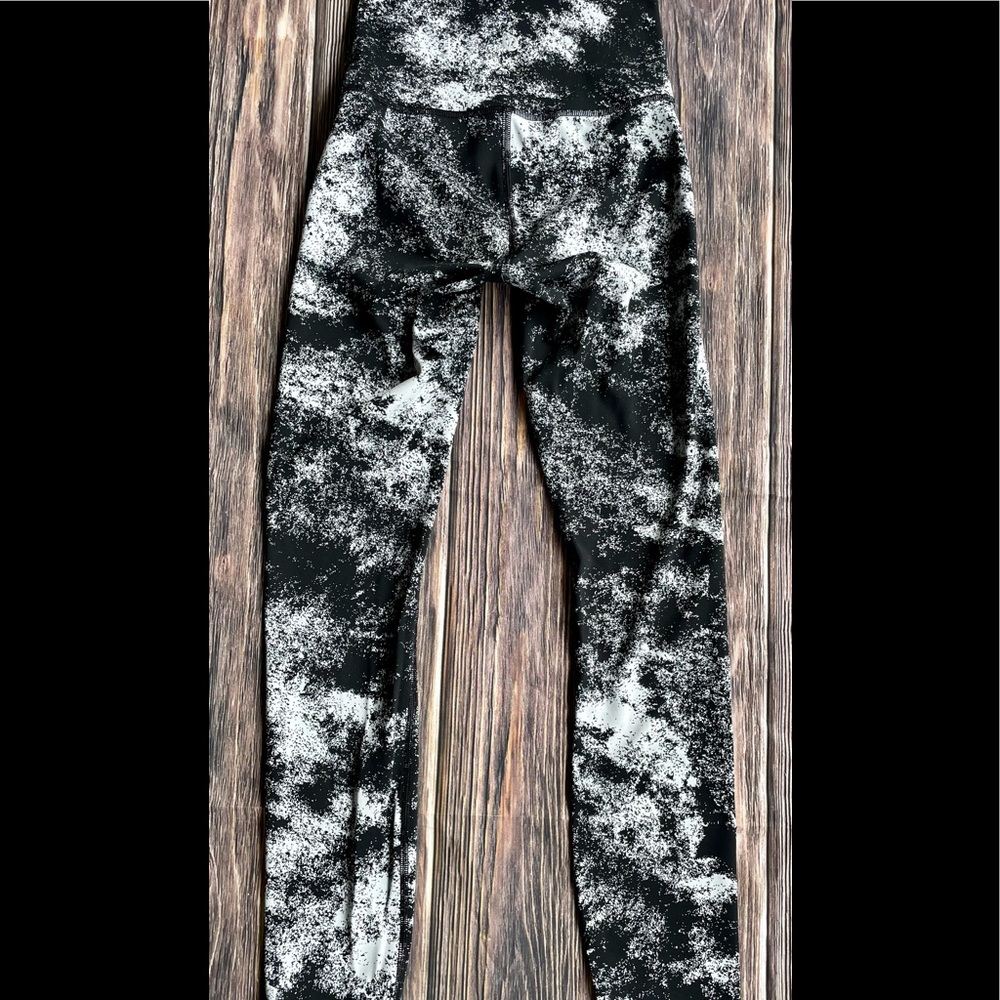 🍋 LULULEMON jacquard Wunder Under leggings 2